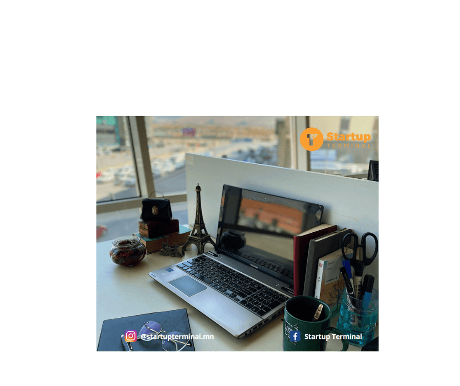 Box desk 3